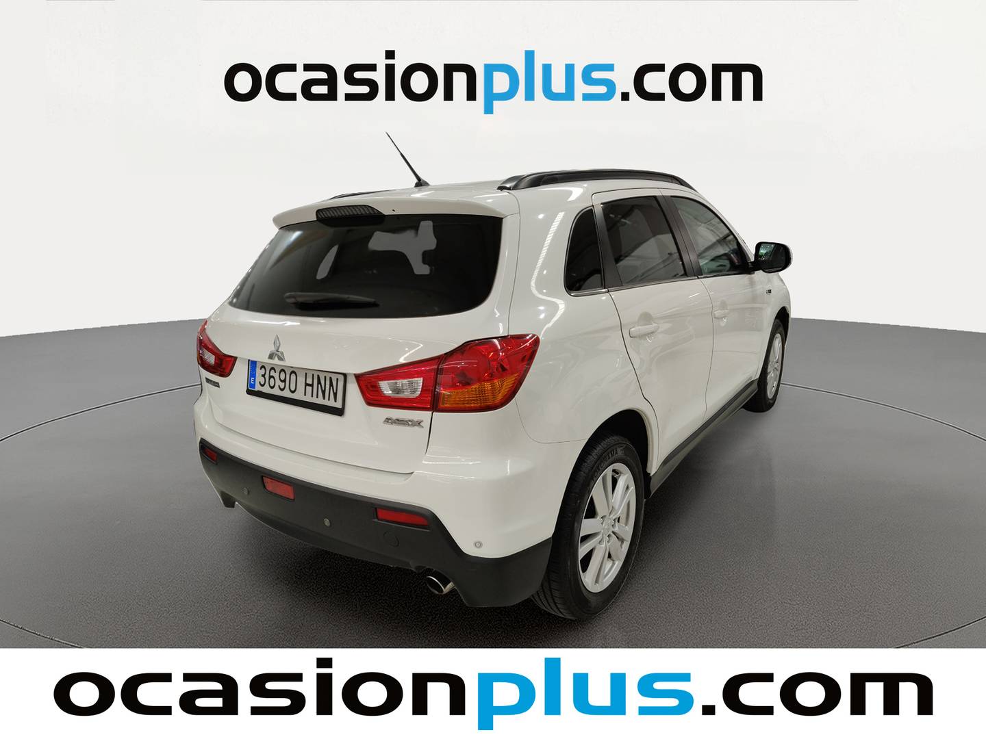 Foto trasera Mitsubishi ASX Mitsubishi ASX 200 DI-D Motion 4WD (150 CV) derecha