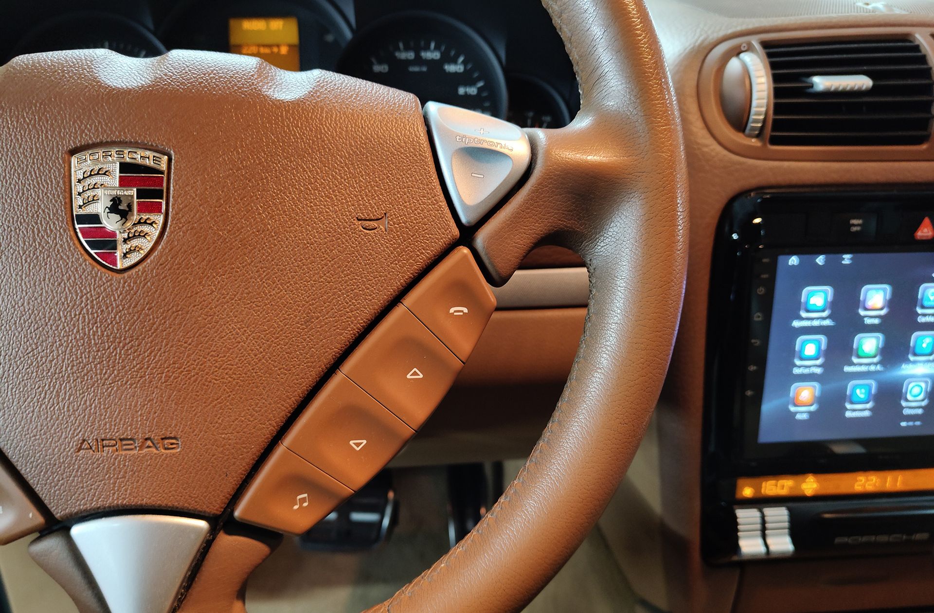 Porsche Cayenne - foto 29