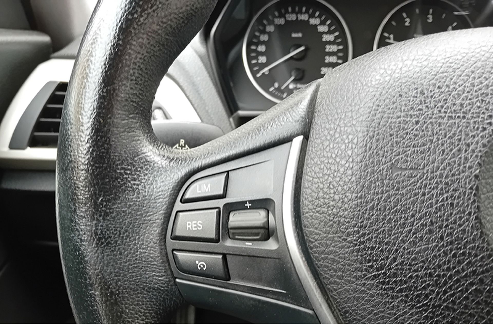 BMW Serie 1 118d - foto 25