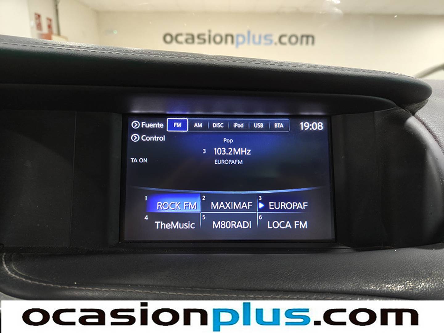 Foto Infiniti Q30 Infiniti Q30 2.2D Sport 7DCT  (170 CV)