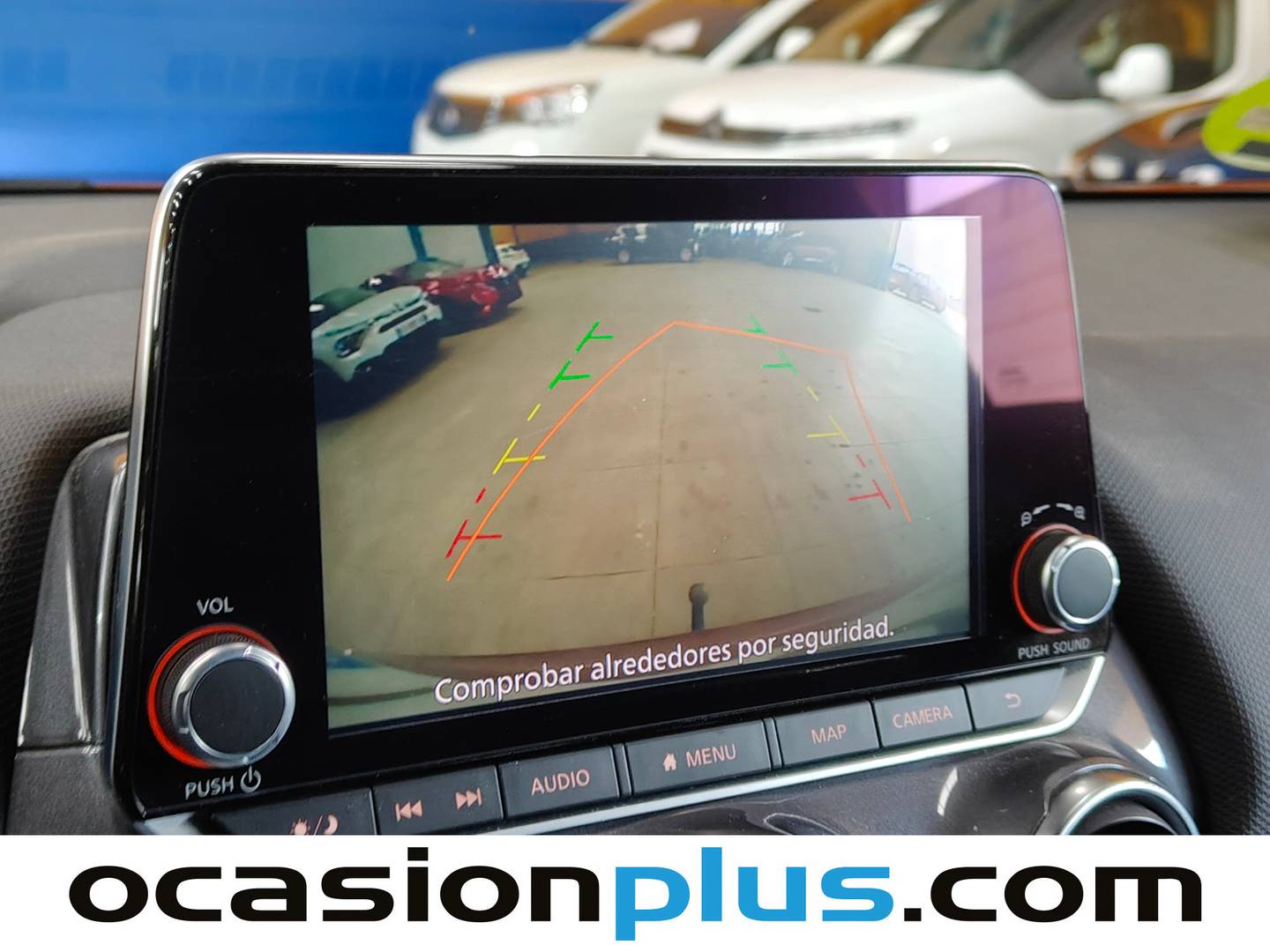 Extras del Nissan JUKE Nissan Juke DIG-T N-Connecta 4x2 DCT (114 CV)