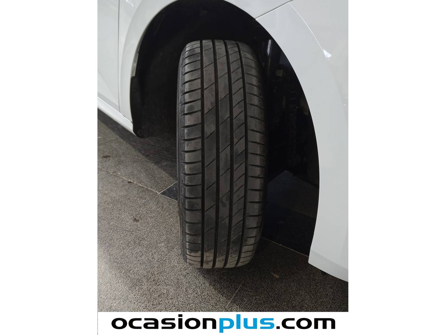 Skoda Kamiq Skoda Kamiq 1.0 TSI Selection (115 CV) gasolina