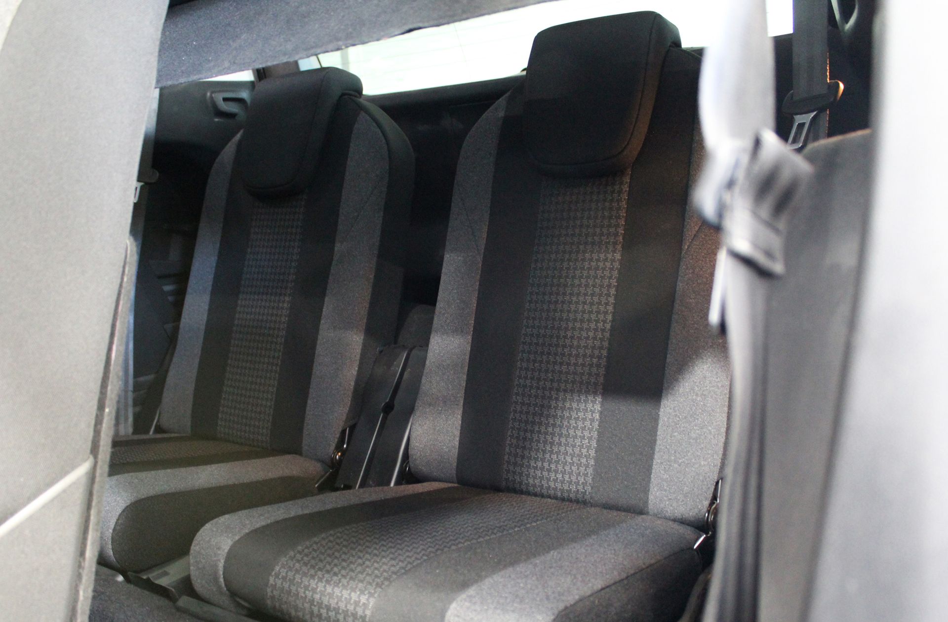 Peugeot 5008 PureTech 130 Active - foto 6