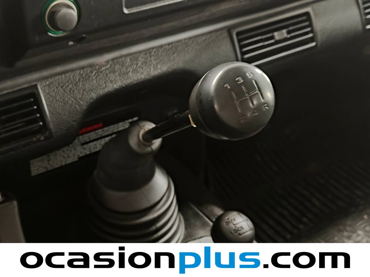 Foto Land Rover Defender Land Rover Defender 2.5 TD5 90 SW S (122 CV)