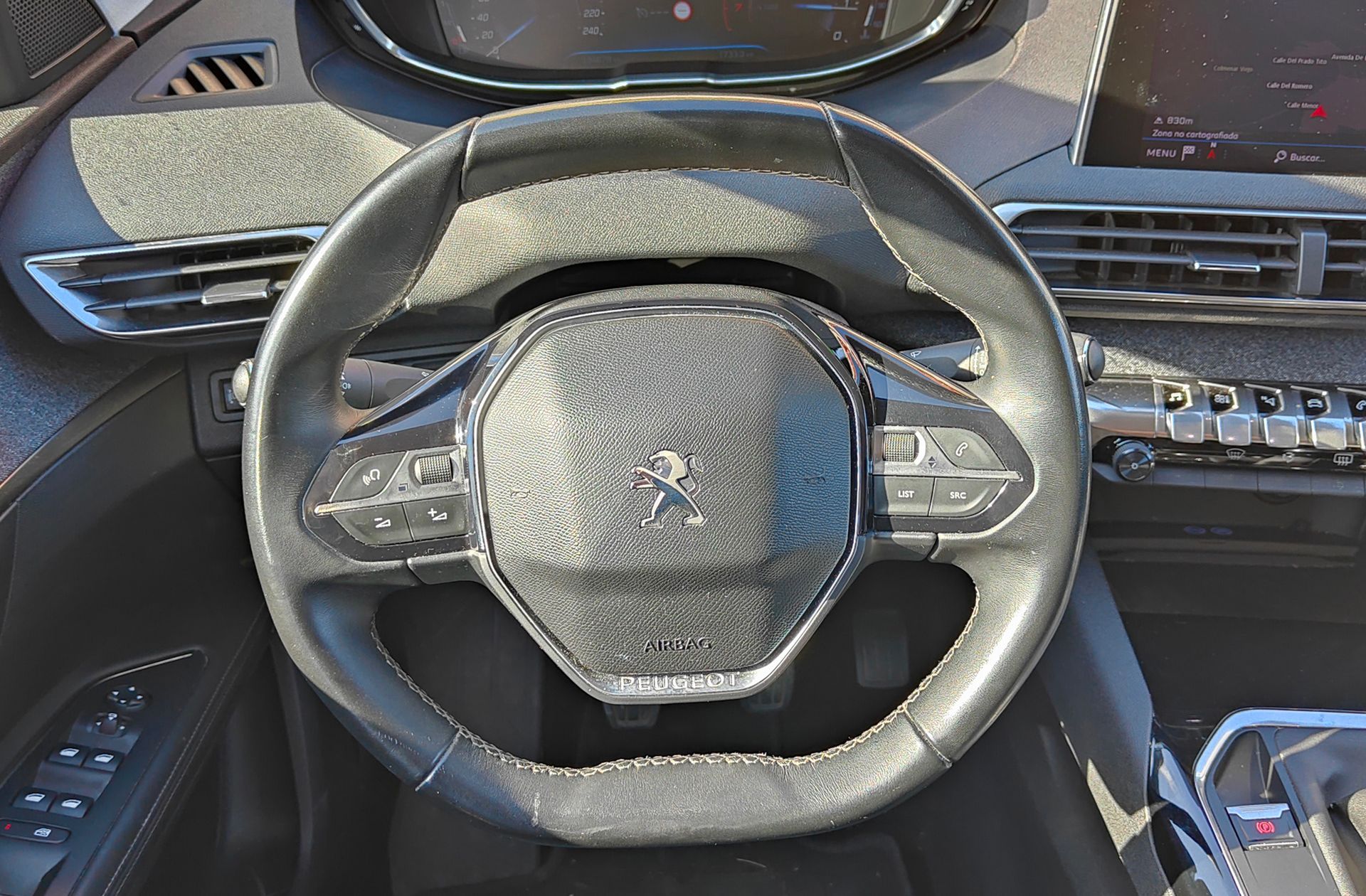 Peugeot 5008 PureTech 130 Allure - foto 30