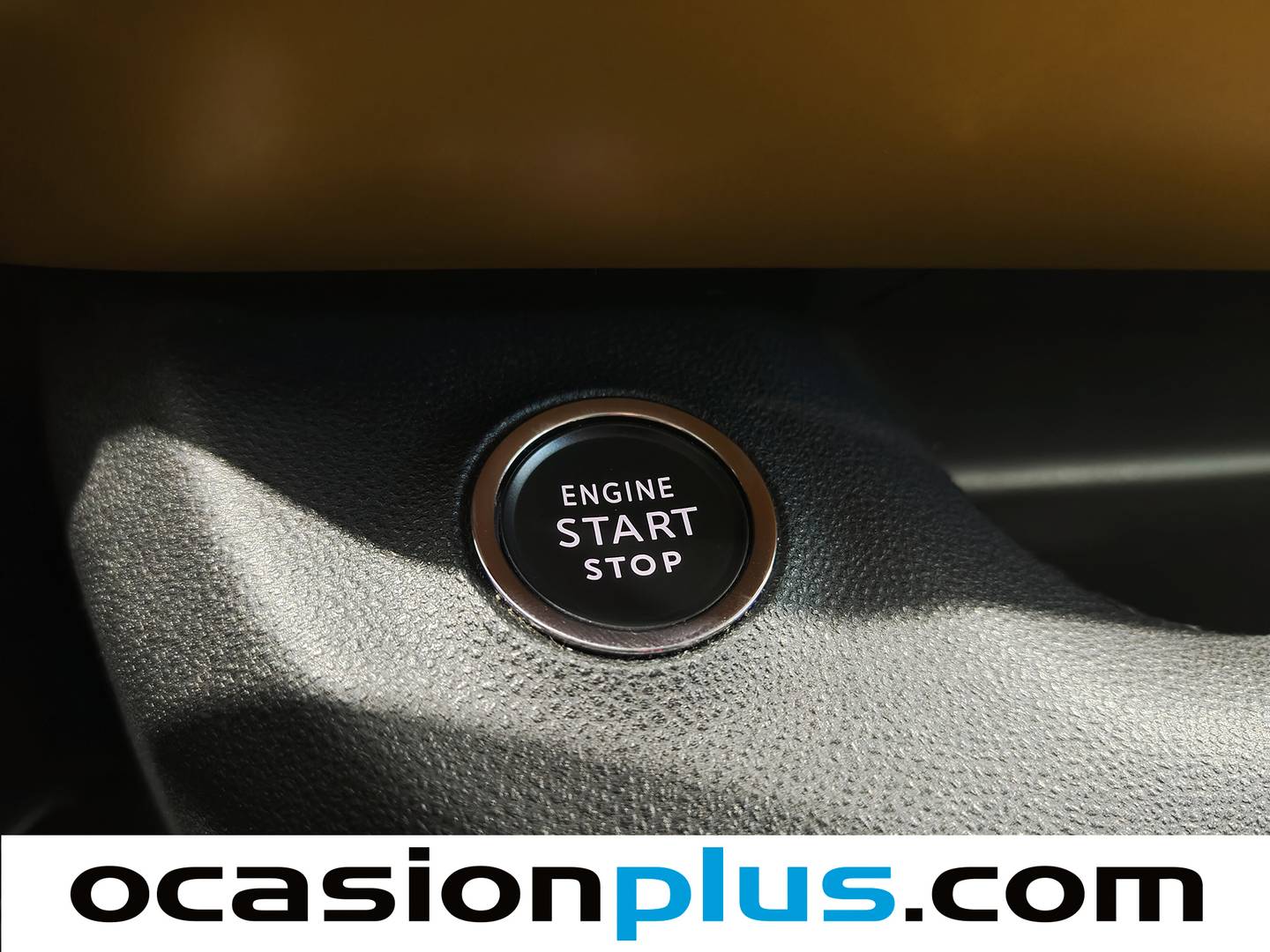 Foto Jeep Avenger Jeep Avenger 1.2 G Summit (100 CV)