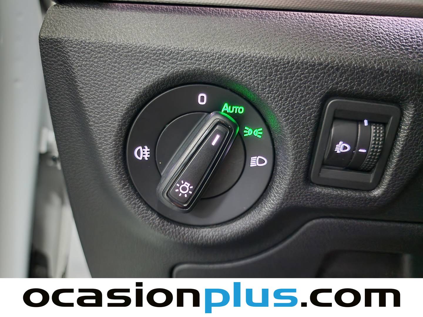 Acabados Skoda Kamiq Skoda Kamiq 1.0 TSI Ambition (110 CV)