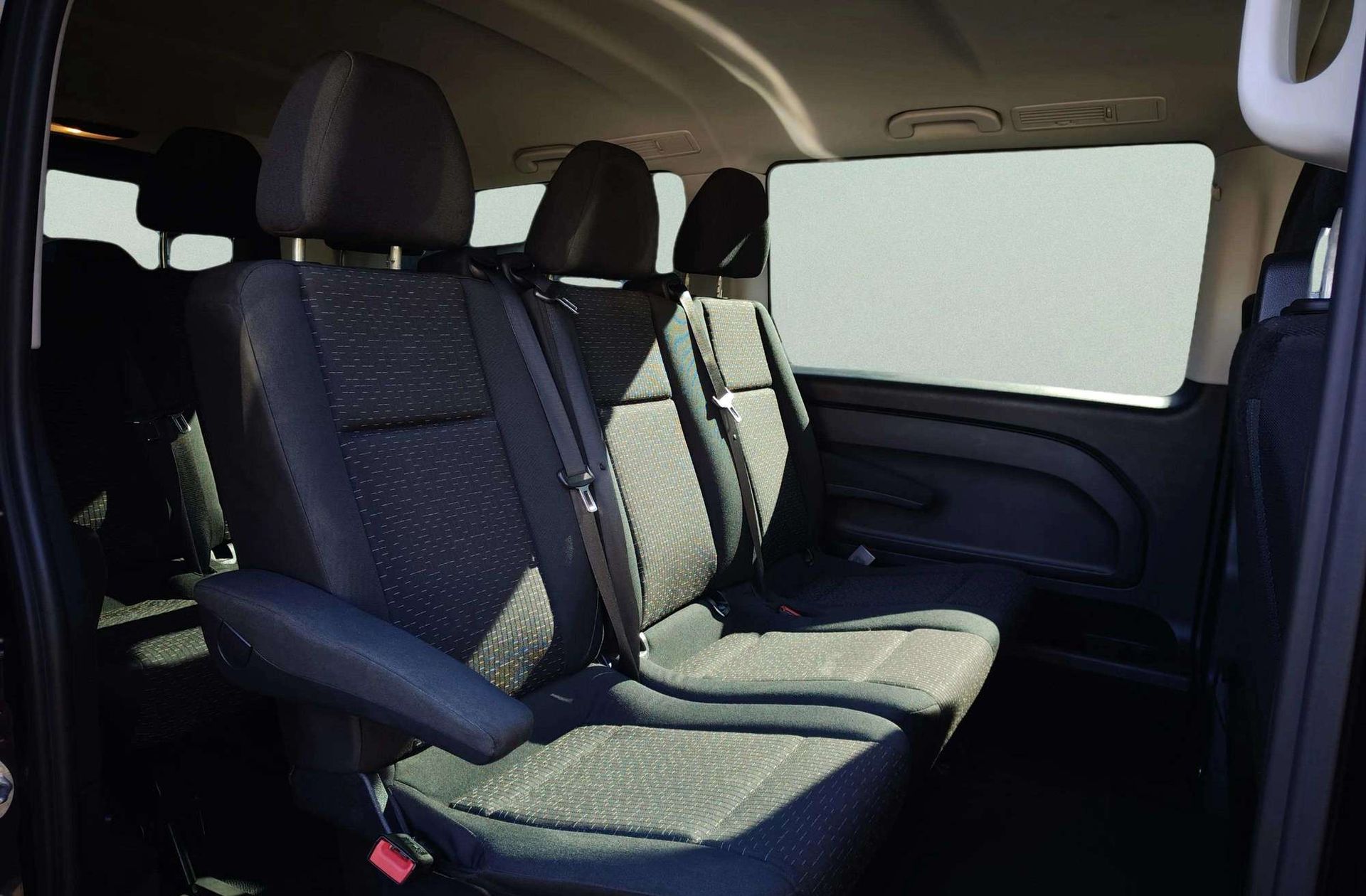 Mercedes-Benz Vito 114 CDI Tourer Pro Larga 9 plazas - foto 14