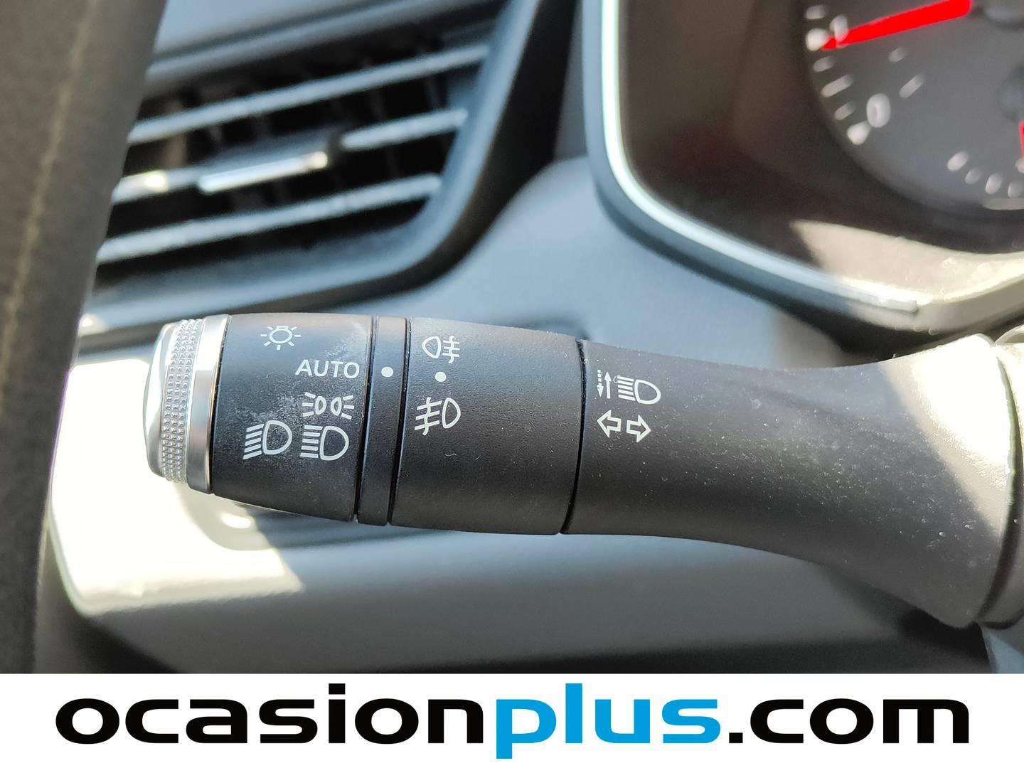 Extras del Renault Clio Renault Clio Business TCe (100 CV) GLP