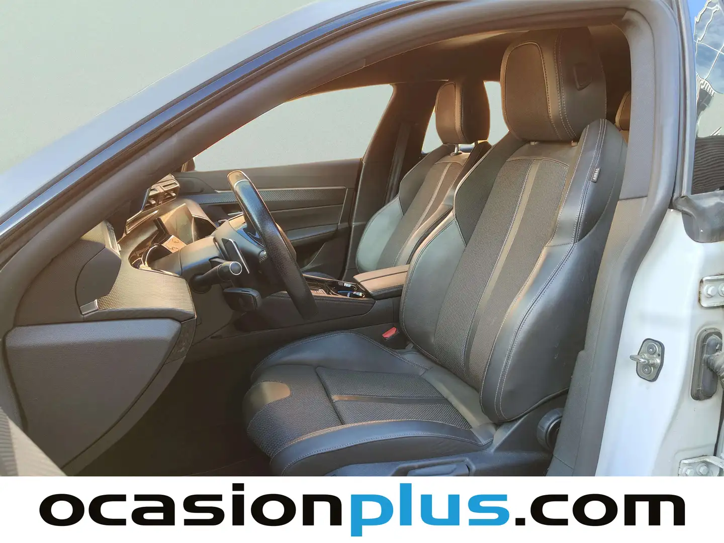 Foto Peugeot 508 Hybrid Peugeot 508 Hybrid 225 GT e-EAT8 (225 CV)