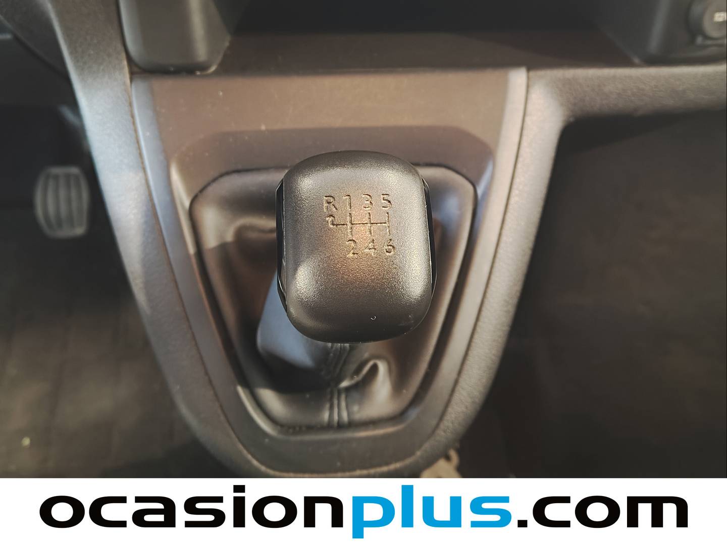 Foto Peugeot Traveller Peugeot Traveller 1.5 BlueHDi Active Standard 8 Plazas (120 CV)