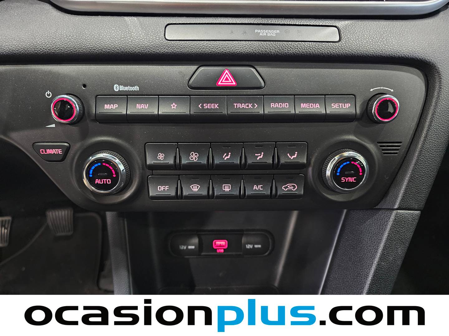 Foto KIA Sportage Kia Sportage 1.6 MHEV Business 4x2 DCT (136 CV)