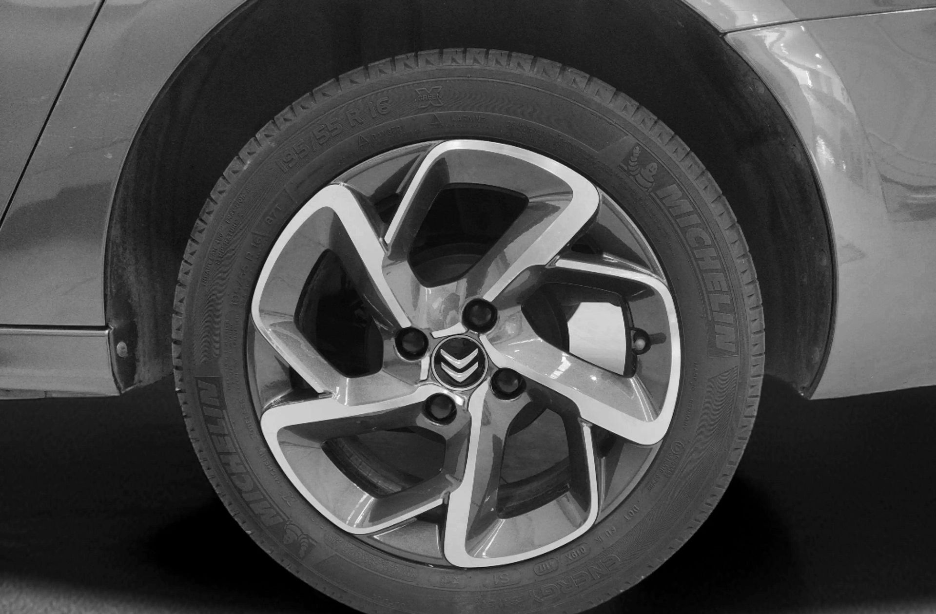 Citroën C-Elysée PureTech 82 Shine - foto 33