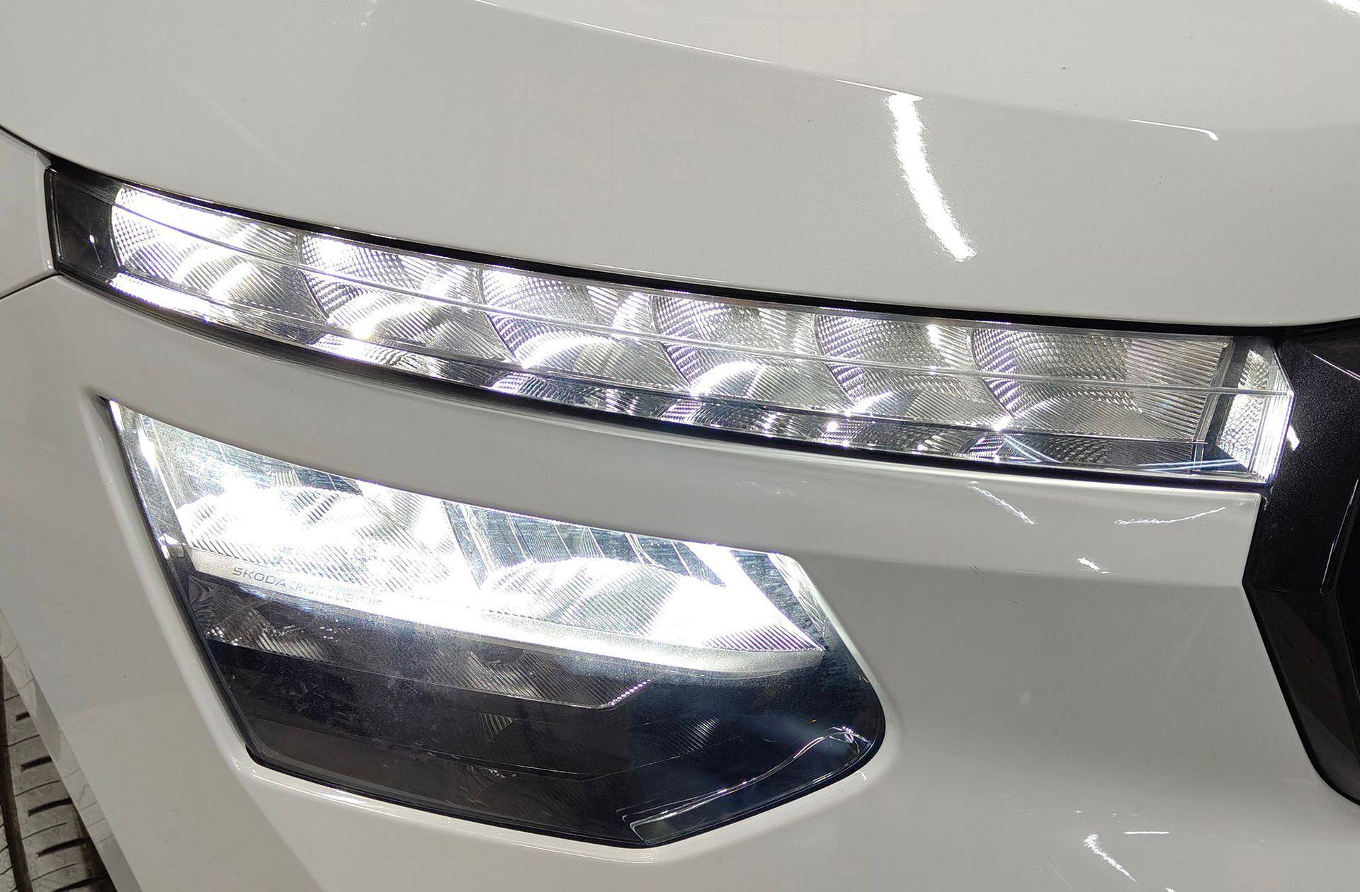 Škoda Kamiq 1.0 TSI Selection DSG - foto 16
