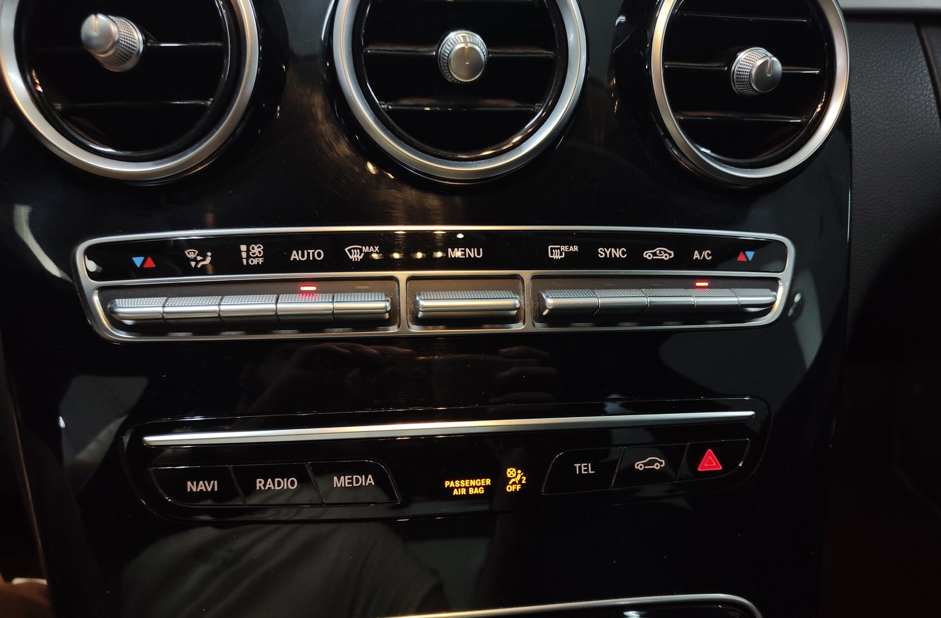 Mercedes-Benz Clase C C 200 Pack AMG - foto 39