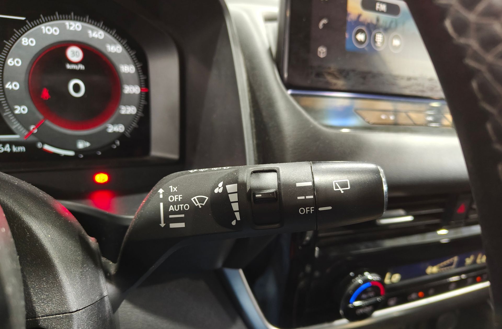 Nissan Qashqai DIG-T 140 N-Connecta - foto 28