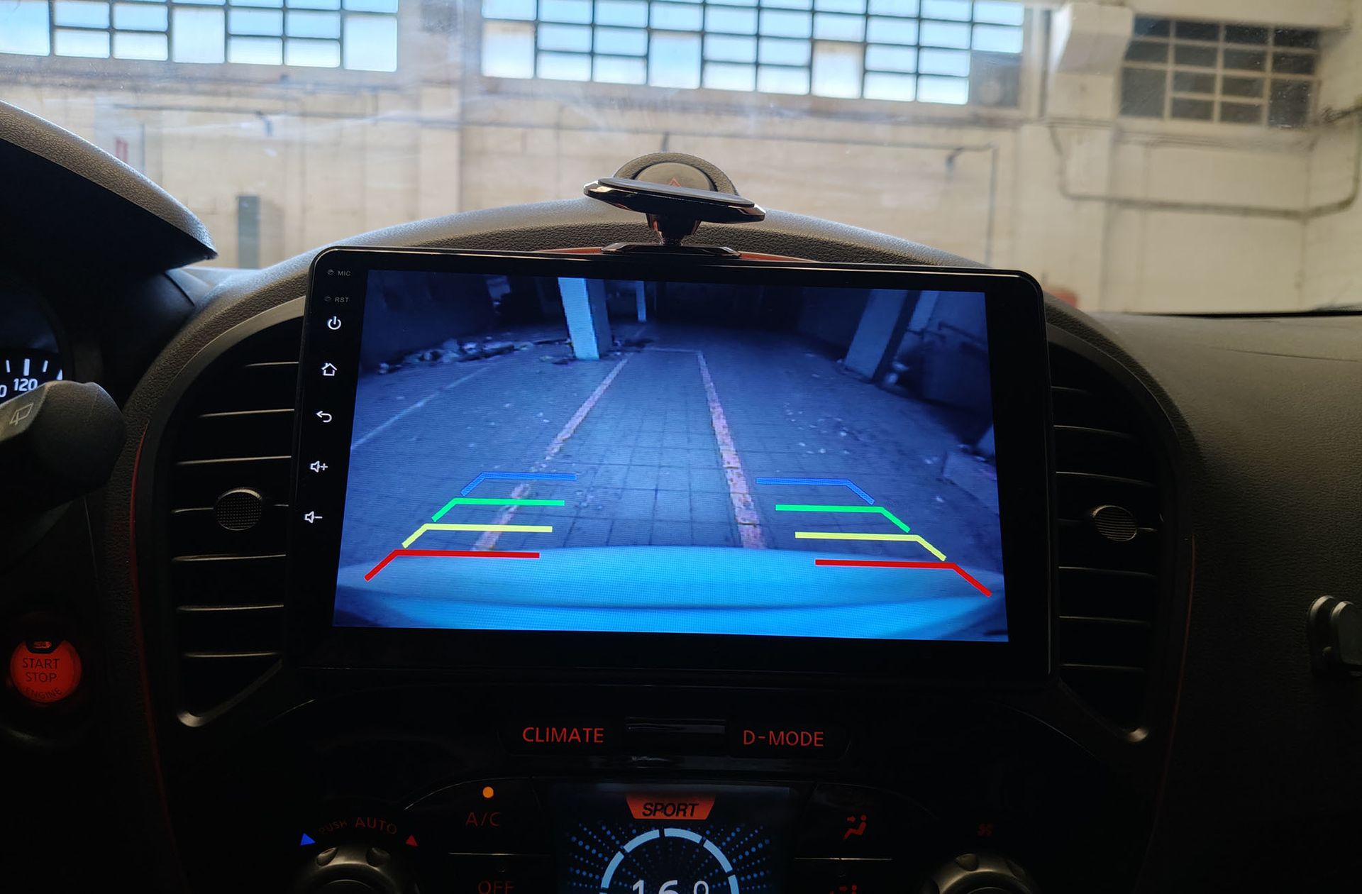 Nissan Juke 1.6 DIG-T Nismo 4x2 - foto 12