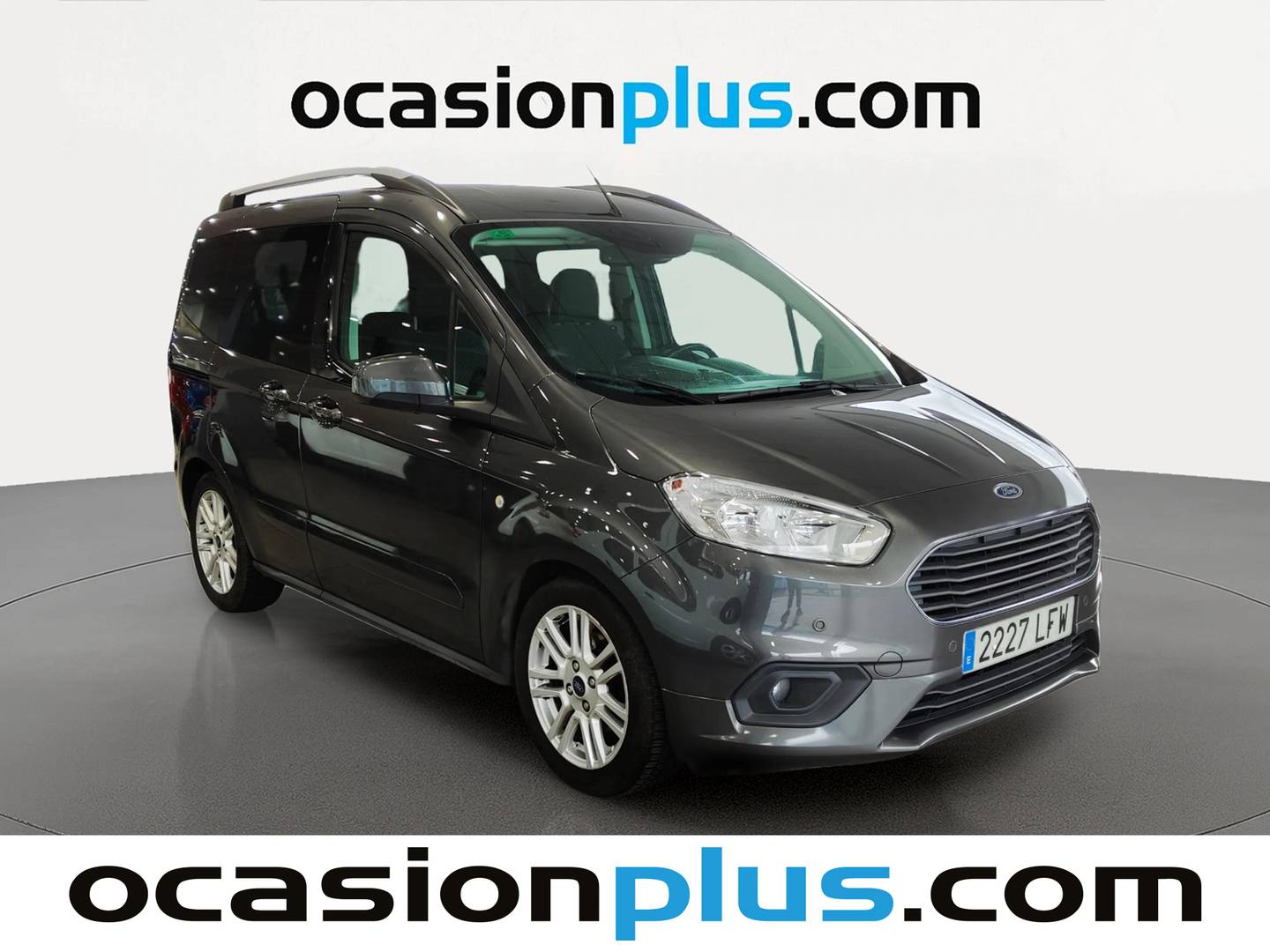 Foto delantera Ford Tourneo Courier Ford Tourneo Courier 1.5 TDCi Titanium (100 CV) derecha