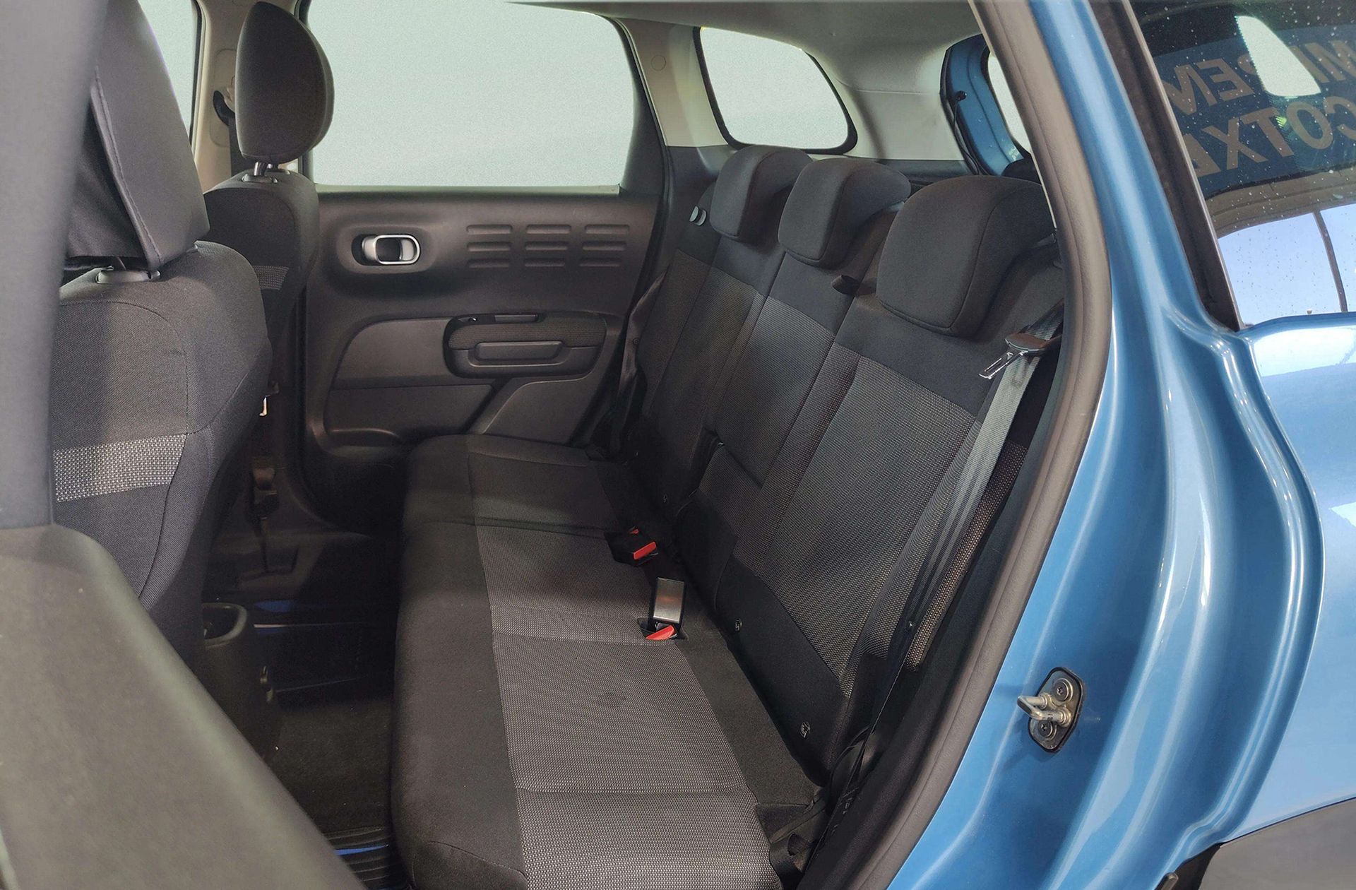 Citroën C3 Aircross BlueHDi Shine - foto 11