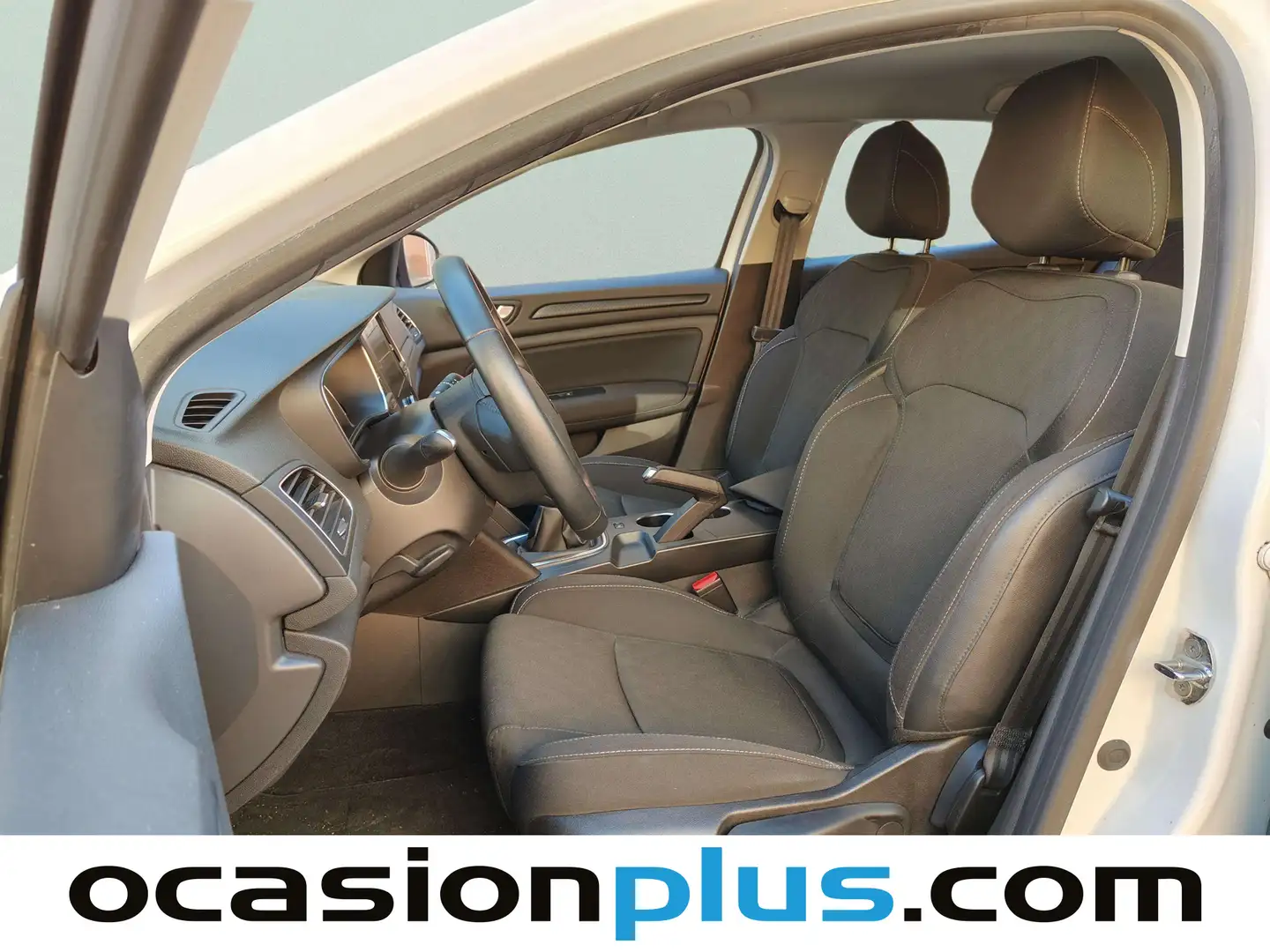 Foto Renault Mégane Renault Megane Limited TCe  (140 CV) GPF