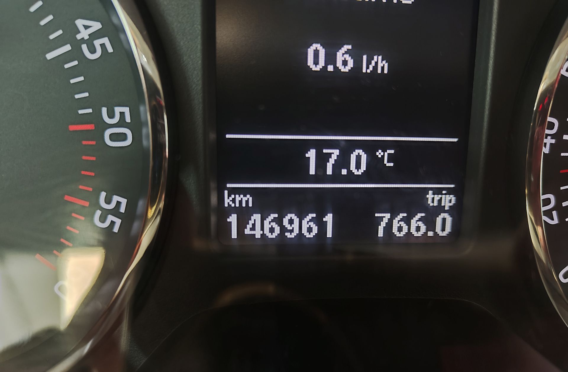 Škoda Spaceback 1.6 TDI CR Ambition - foto 8