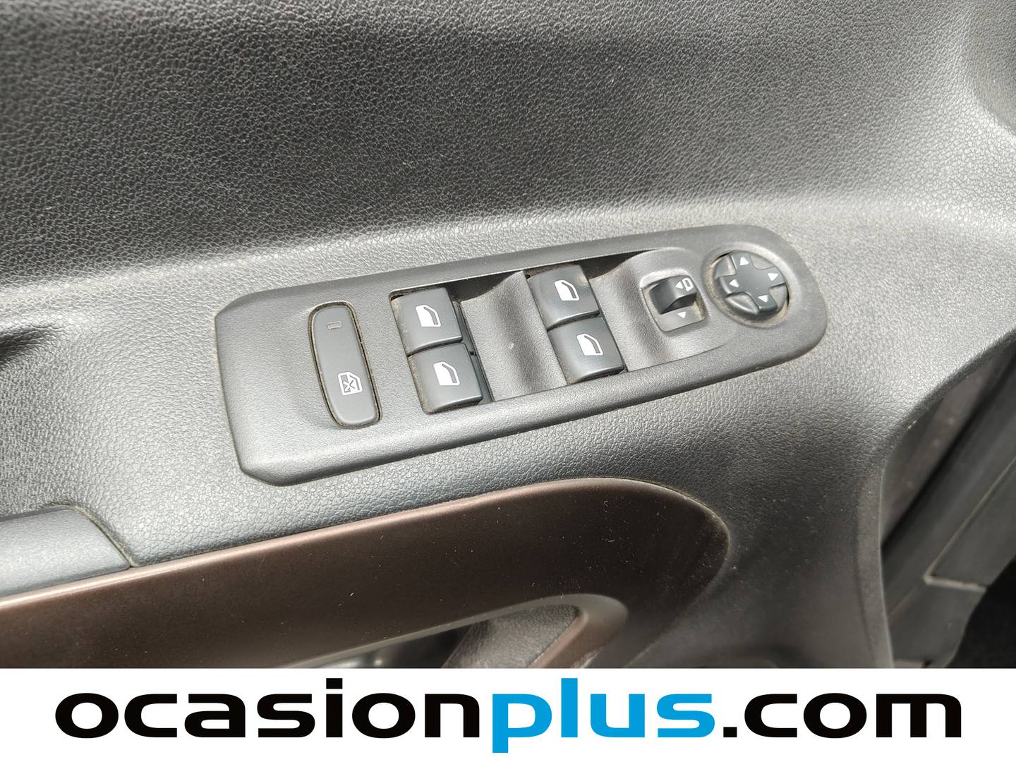 Foto Peugeot Rifter Peugeot Rifter BlueHDi 130 GT Line Standard EAT8 (130 CV)