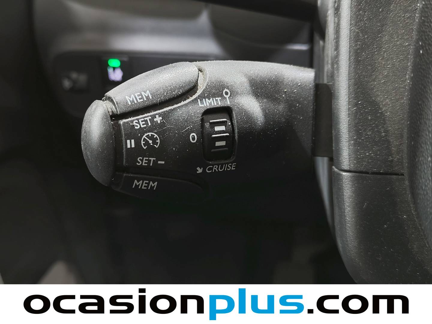 Extras y acabados del Citroën C3 Citroën C3 PureTech 83 Feel (83 CV)