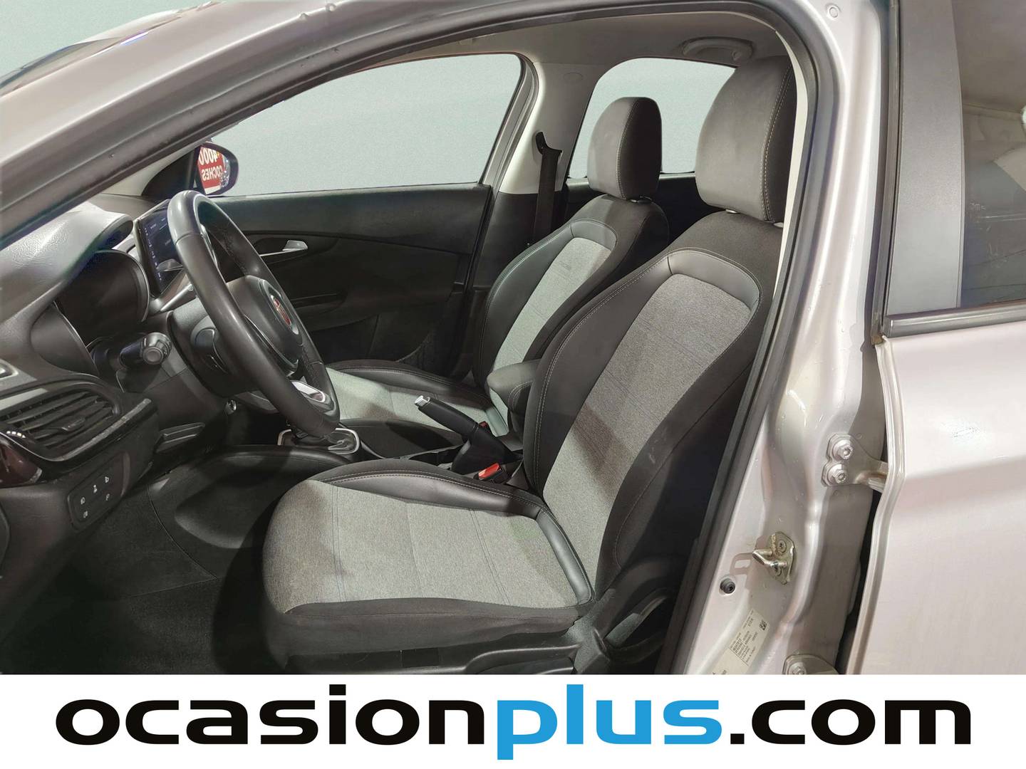 Foto asientos traseros Fiat Tipo Fiat Tipo 1.5 Hybrid Cross DCT (130 CV)