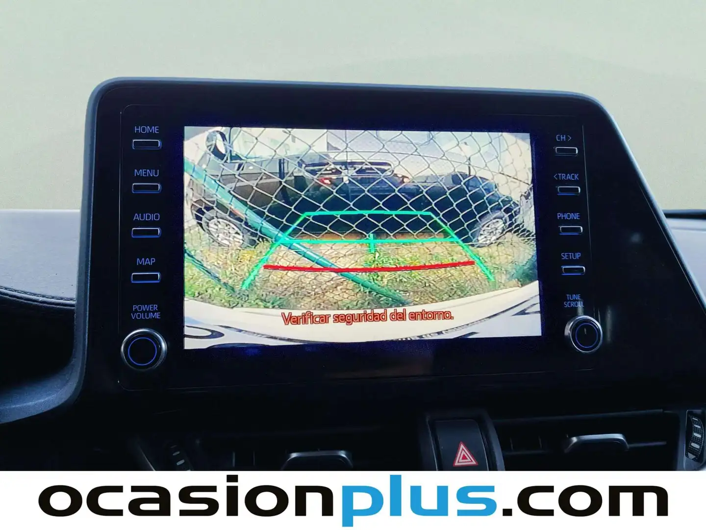 Foto Toyota C-HR Toyota C-HR 1.8 125H Advance  (122 CV)