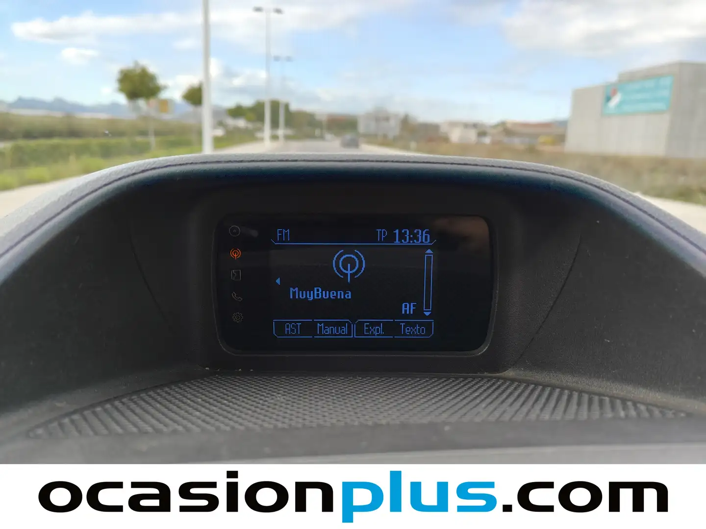 Foto Ford Tourneo Custom Ford Tourneo Custom 2.2 TDCI 300 Titanium L2 (155 CV) 8 PLAZAS