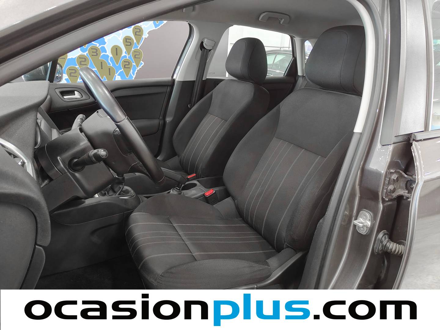 Foto asientos delanteros Citroën C4 Citroën C4 BlueHDi 100 Live Edition (99 CV)