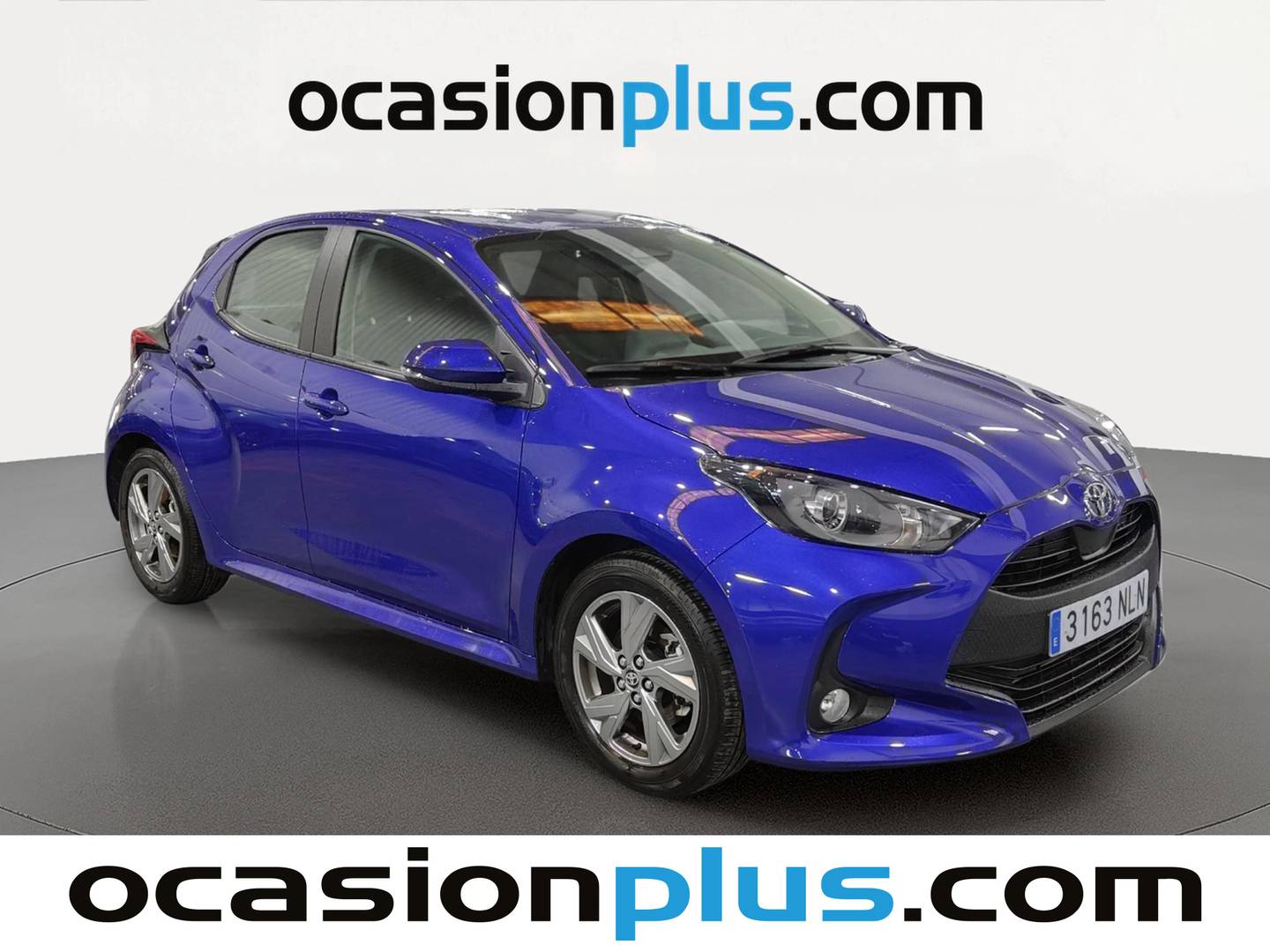 Foto delantera Toyota Yaris Toyota Yaris 120H Active Plus (116 CV) derecha