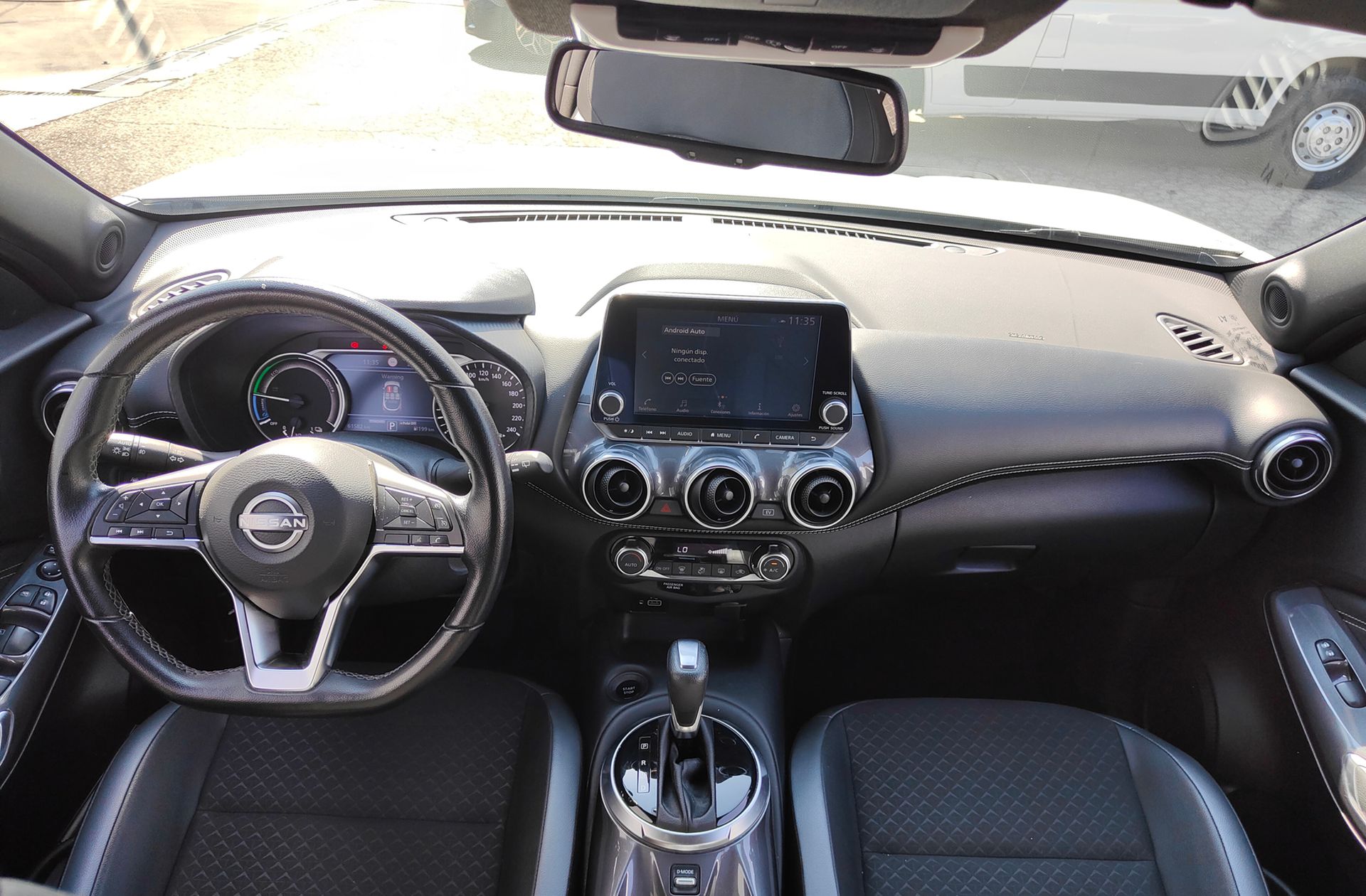 Nissan Juke 1.6 Hybrid N-Connecta - foto 6