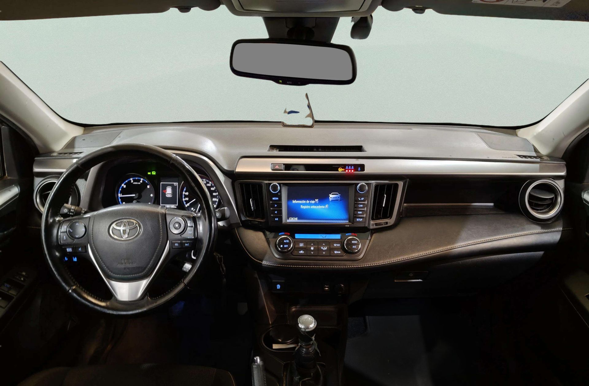 Toyota RAV4 150D 2WD Advance - foto 6
