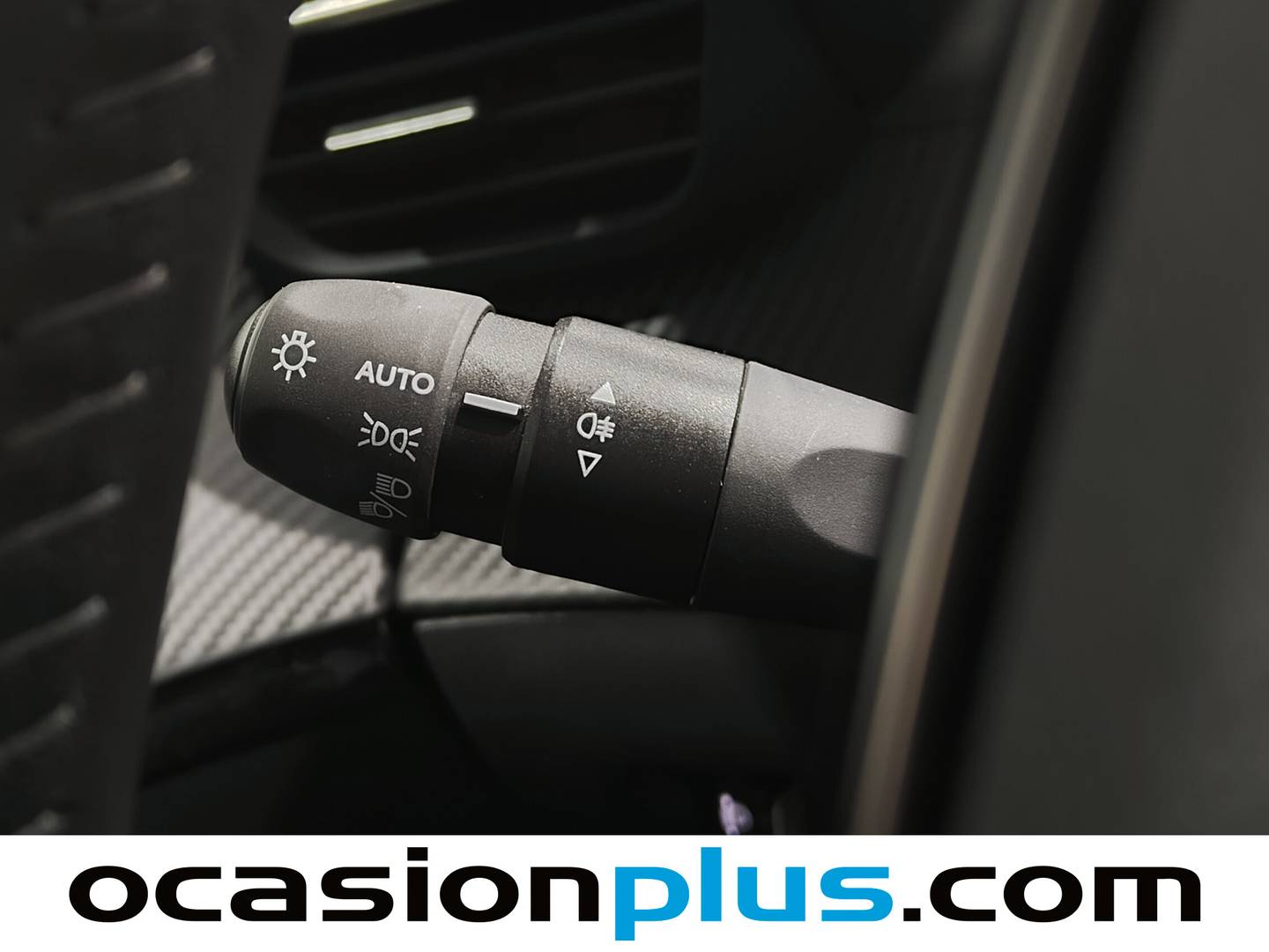Peugeot 208 Peugeot 208 PureTech 100 Allure (100 CV) manual