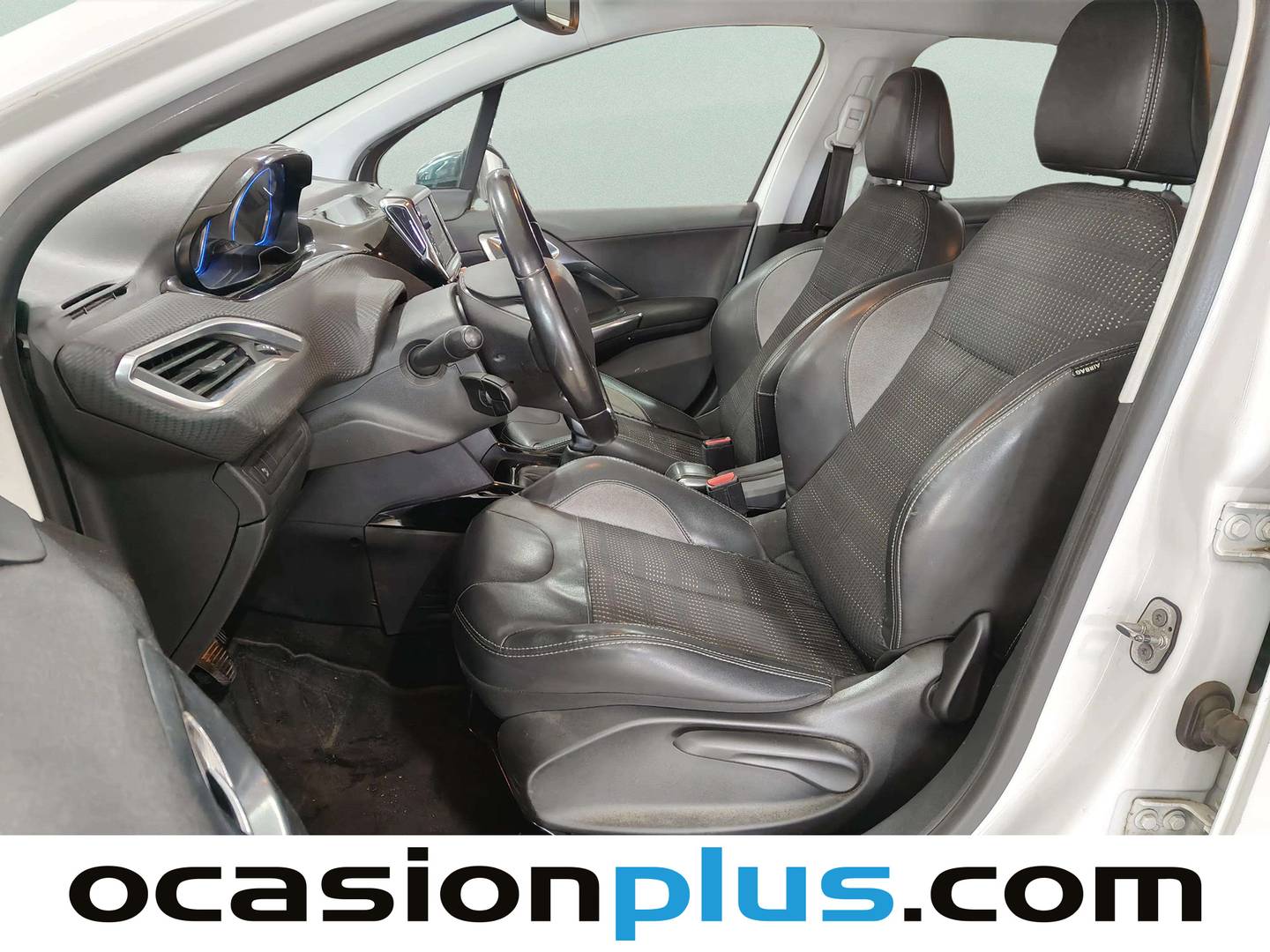 Foto Peugeot 2008 Peugeot 2008 BlueHDi 100 Allure (100 CV)