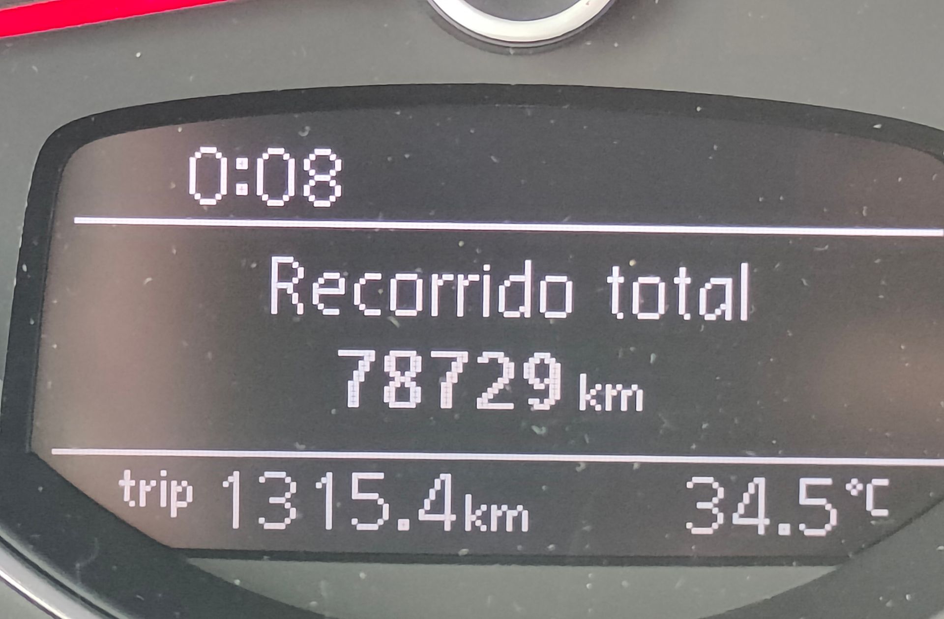 Volkswagen Beetle Cabrio Design 2.0 TDI BMT - foto 8