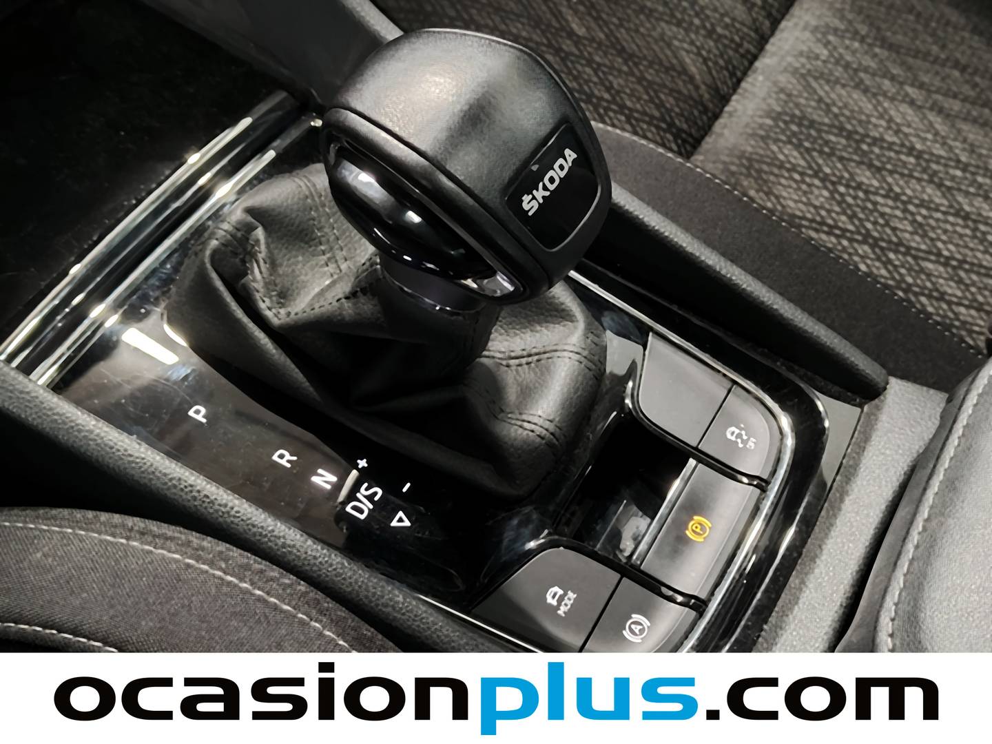 Skoda Karoq Skoda Karoq 1.5 TSI ACT Style DSG (150 CV) de segunda mano