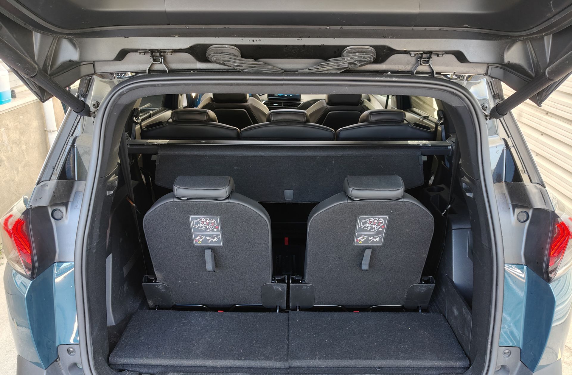 Peugeot 5008 1.2 GT eDCS6 7 plazas - foto 20