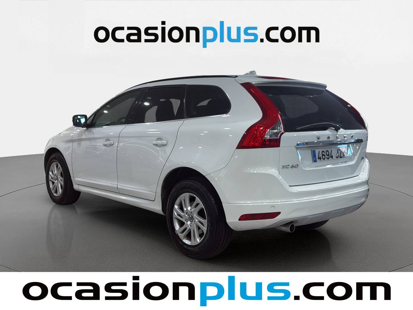 Foto trasera Volvo XC60 Volvo XC60 D3 Momentum  (150 CV) derecha