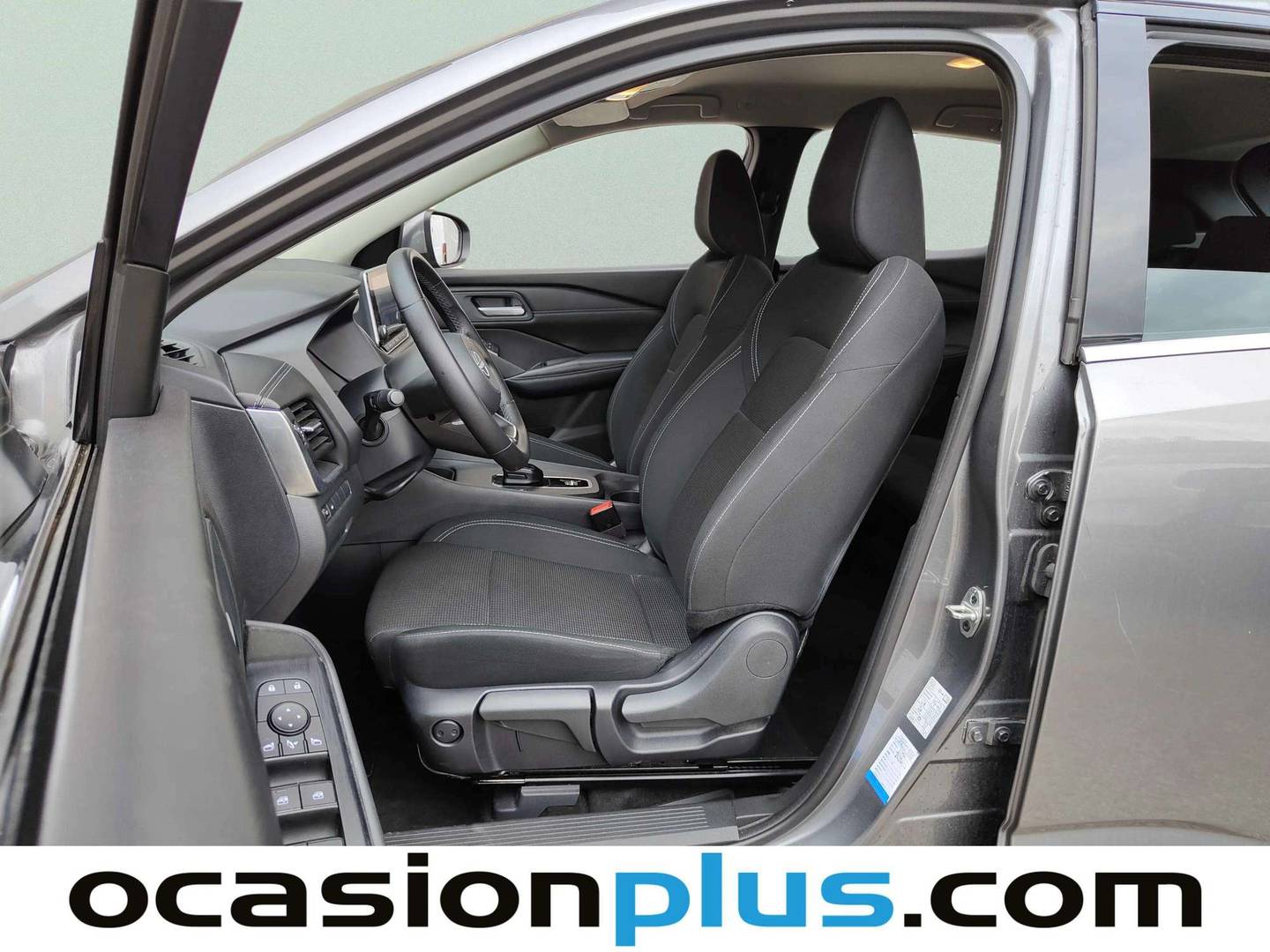 Foto asientos delanteros Nissan QASHQAI Nissan Qashqai E-POWER Acenta (190 CV)