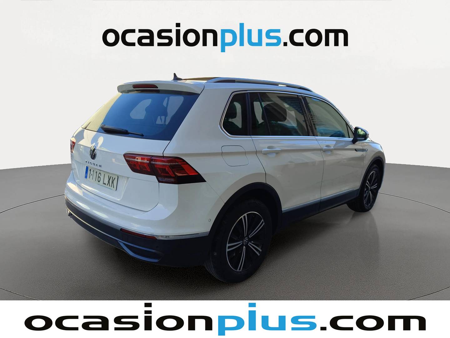 Foto trasera Volkswagen Tiguan Volkswagen Tiguan Life 2.0 TDI  (150 CV) derecha