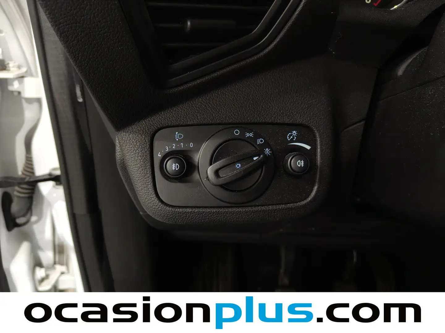 Foto Ford Grand C-Max Ford Grand C-Max 1.5 TDCI Trend+ (120 CV) 7 Plazas