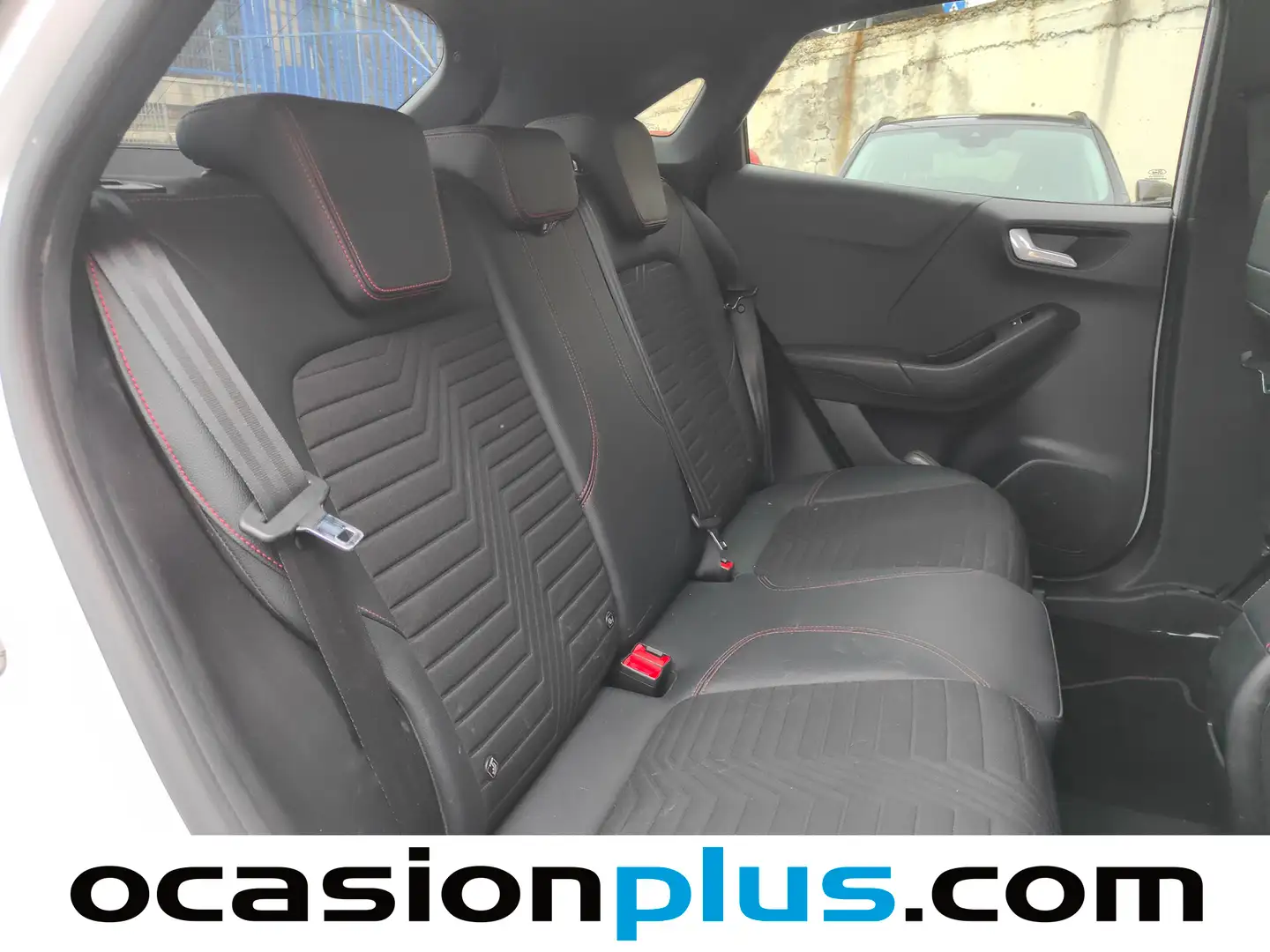 Foto Ford Puma Ford Puma 1.0 EcoBoost MHEV ST-Line X  (125 CV)