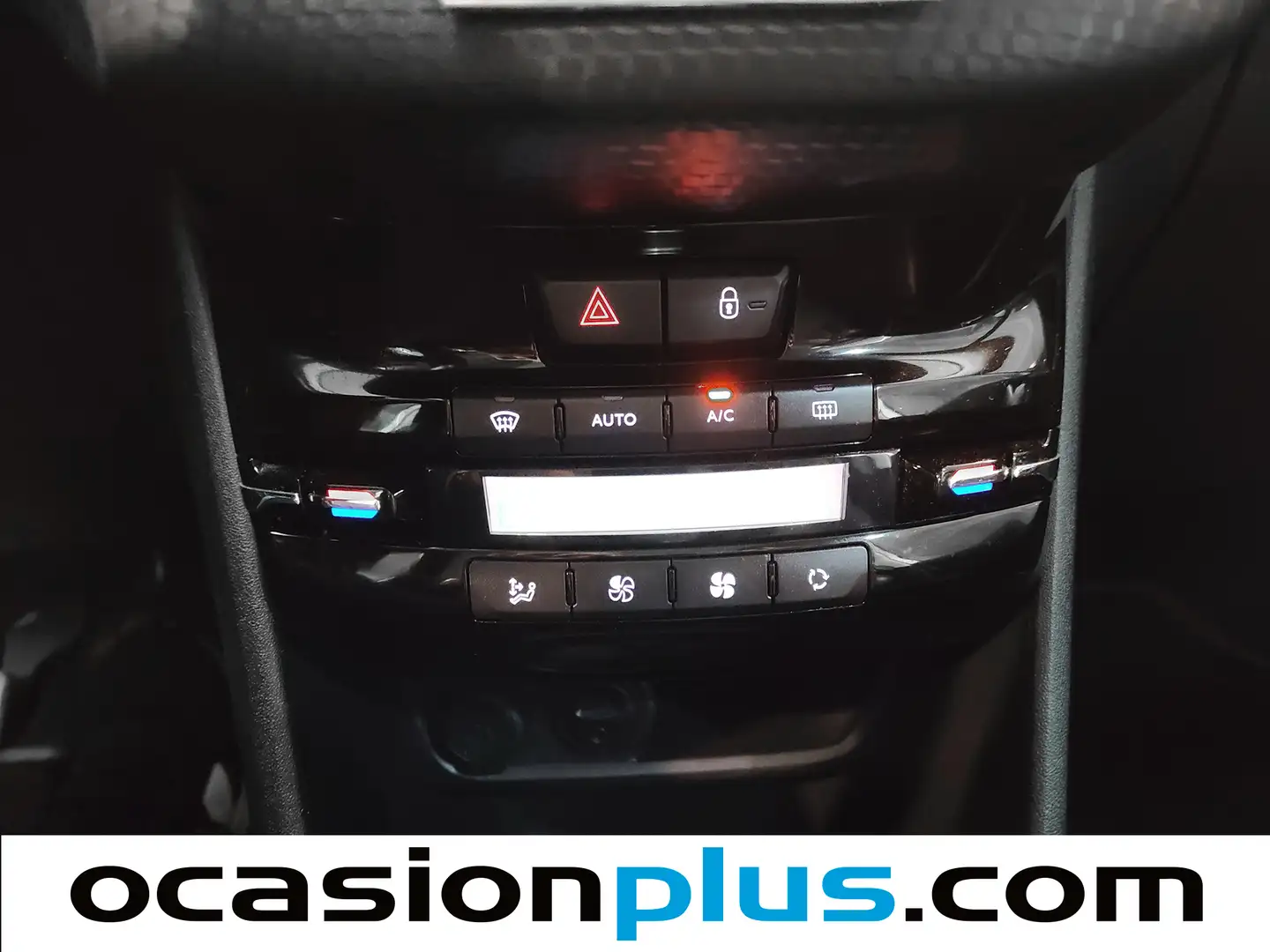 Foto Peugeot 2008 Peugeot 2008 PureTech 130 S&S GT Line (130 CV)