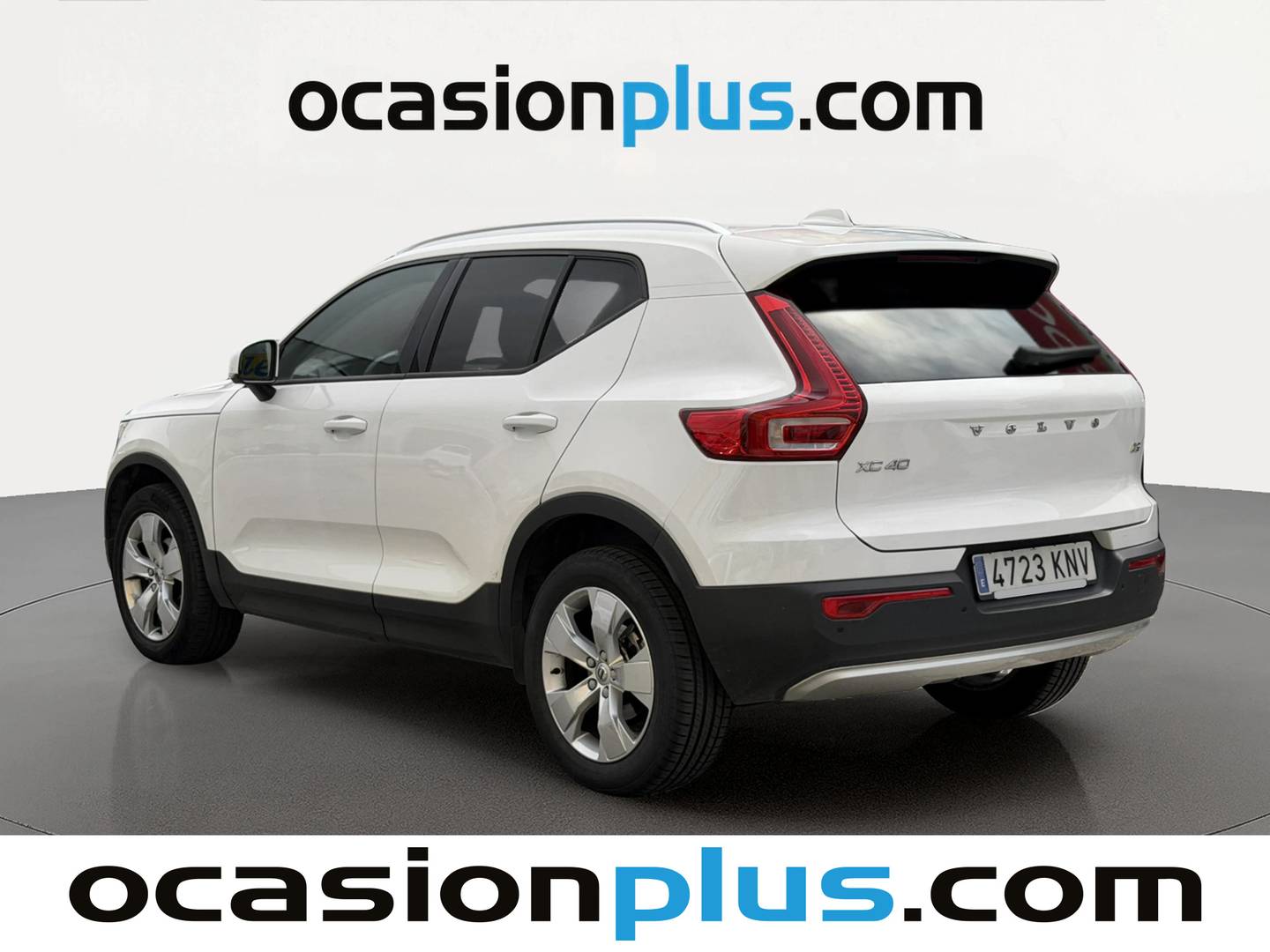 Foto trasera Volvo XC40 Volvo XC40 D3 Momentum (150 CV) izquierda