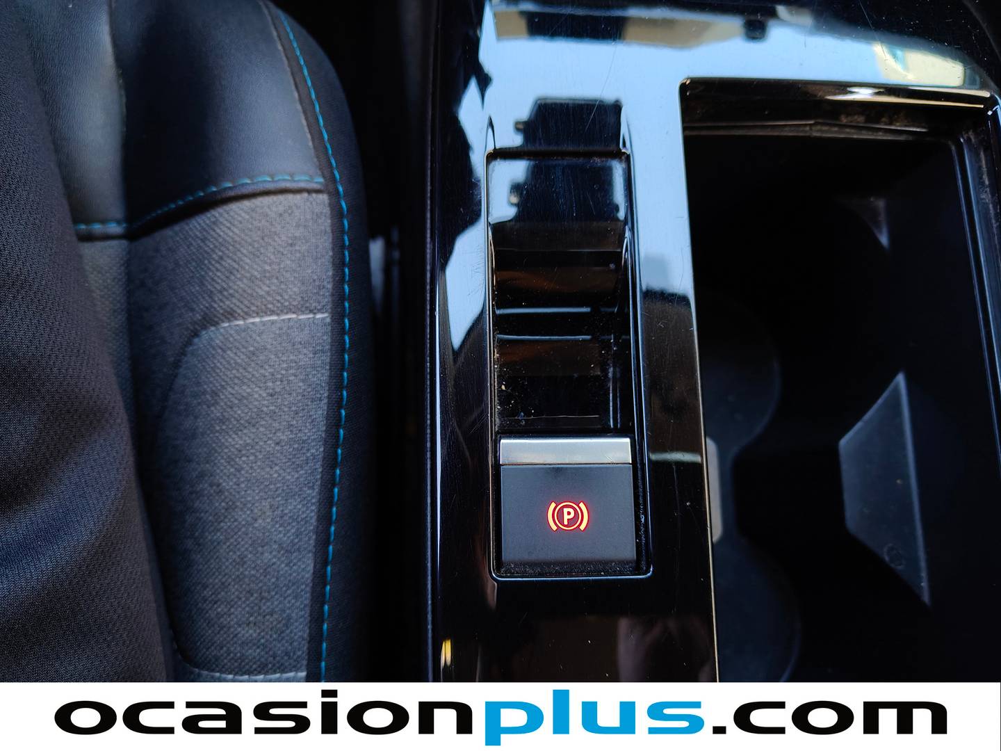 Extras del Citroën C4 Citroën C4 PureTech 130 S&S Plus EAT8 (131 CV)
