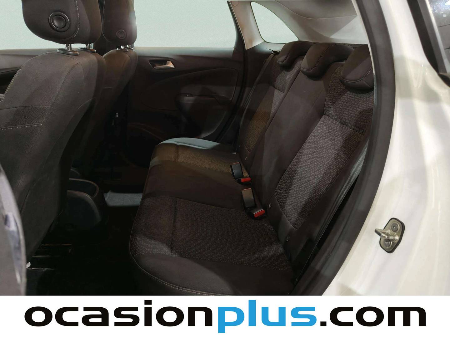 Foto asientos traseros Opel Crossland Opel Crossland 1.2 Edition (110 CV)