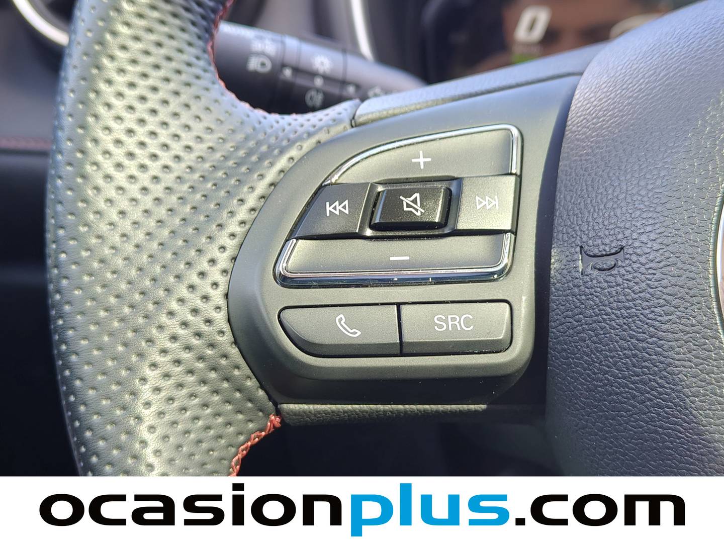 Foto MG eHS MG eHS 1.5 T-GDI PHEV Luxury (258 CV)