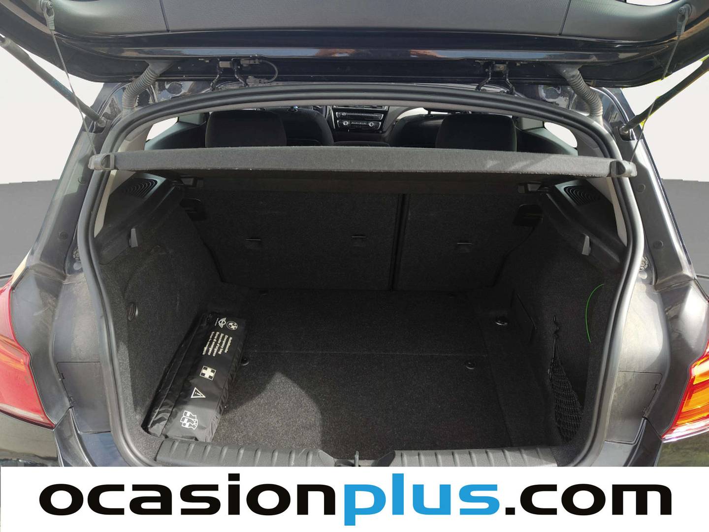 Fotos maletero BMW Serie 1 BMW Serie 1 118d (150 CV)